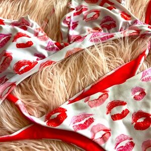 Kisses 💋 XS set by Lolli Swim
